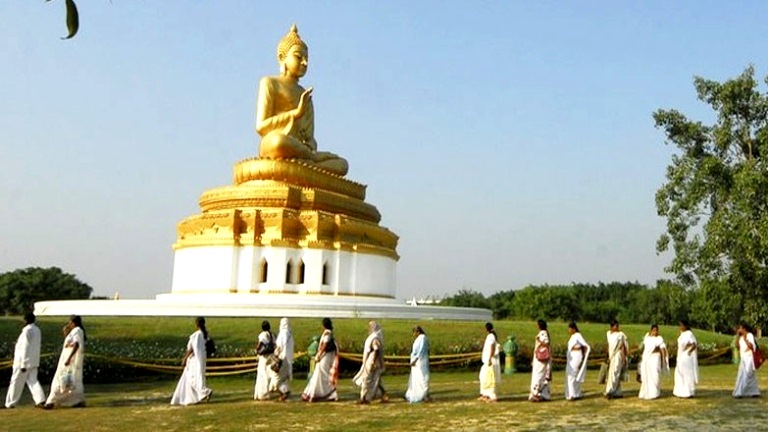 india buddhist circuit tour
